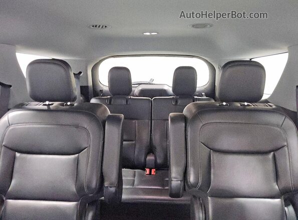 1FMSK7DH5LGC82333 2020 FORD EXPLORER Red Rear seats view