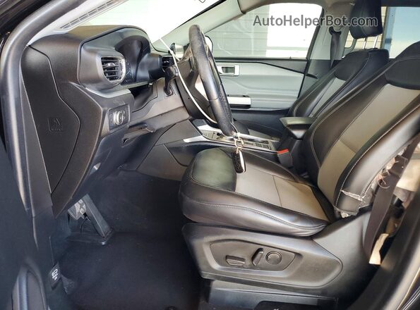 1FMSK7DH6NGA83617 2022 FORD EXPLORER Black წინა სალონის ხედი