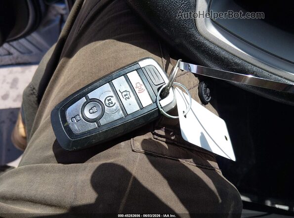 1FMSK7DH7PGA08864 2023 FORD EXPLORER Серебряный Вид панели приборов