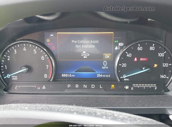 1FMSK7DH7RGA39678 2024 FORD EXPLORER Gray Widok tylnych siedzeń