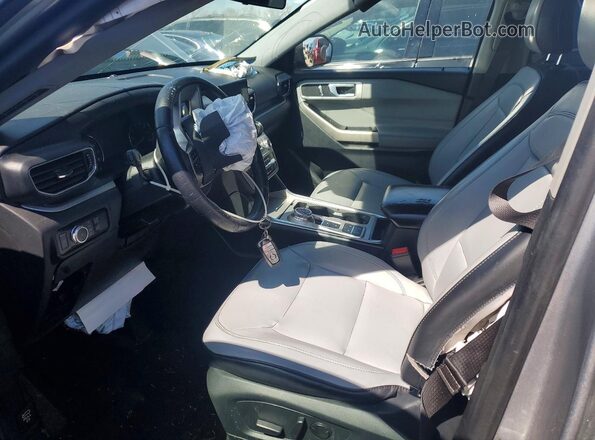 1FMSK7DH8MGB61149 2021 FORD EXPLORER Silver Vista interior delantera