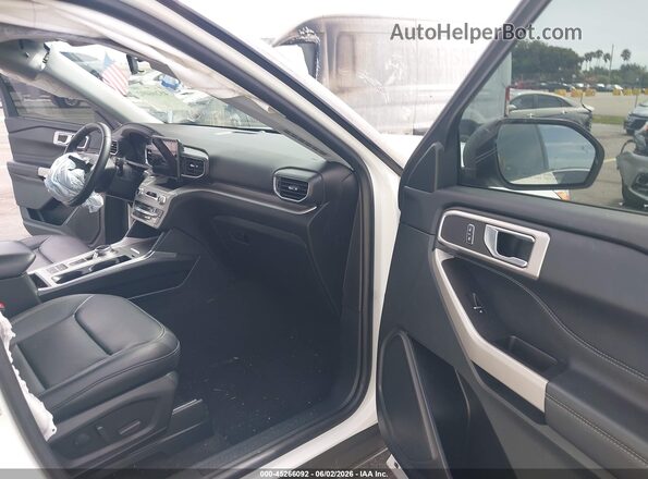 1FMSK7DH8RGA21237 2024 FORD EXPLORER Бежевый Вид салона спереди