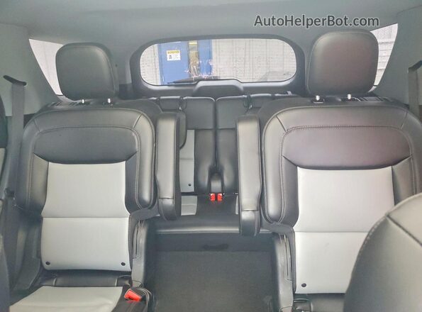1FMSK7DH8RGA34361 2024 FORD EXPLORER Угольный Вид задних сидений
