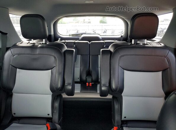 1FMSK7DH9NGA83515 2022 FORD EXPLORER White Rear seats view