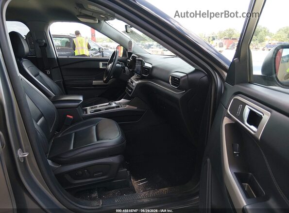 1FMSK7DH9PGB79809 2023 FORD EXPLORER Gray Вид салону спереду