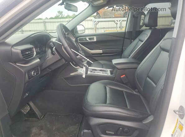 1FMSK7DH9RGA56787 2024 FORD EXPLORER White Սալոնի դիմացի տեսք
