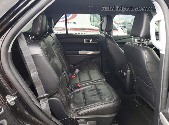 1FMSK7DHXNGA29527 2022 FORD EXPLORER Black Vista interior trasera