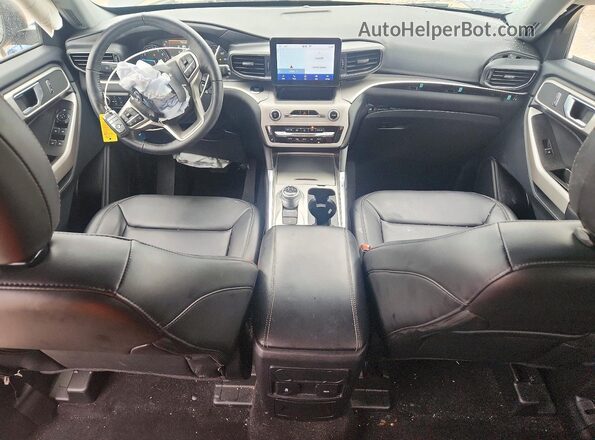 1FMSK7DHXRGA80712 2024 FORD EXPLORER Серый Вид панели приборов