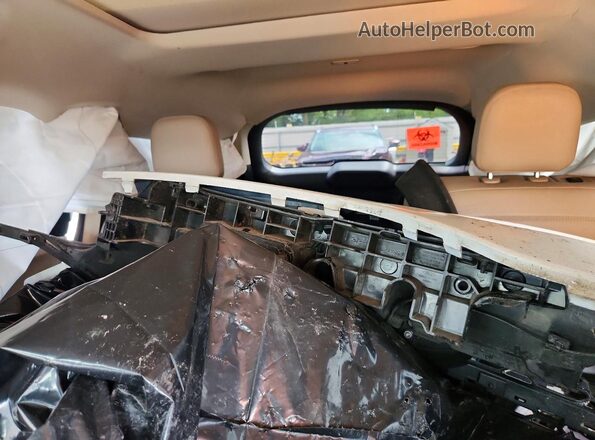 1FMSK7FH2MGB53030 2021 FORD EXPLORER White Rear seats view