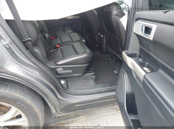 1FMSK7FH4NGA51102 2022 FORD EXPLORER Gray Vista de la etiqueta del VIN