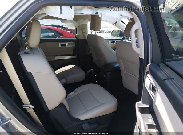 1FMSK7FH8MGA56253 2021 FORD EXPLORER Silver Вид наклейки з VIN-кодом
