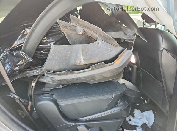 1FMSK7FH8MGB36006 2021 FORD EXPLORER Silver Вид задньої частини салону