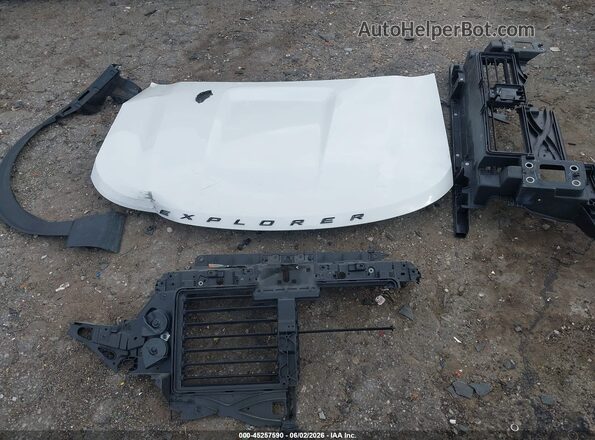 1FMSK7KH3PGA25843 2023 FORD EXPLORER White Սարքավորումների վահանակի տեսք