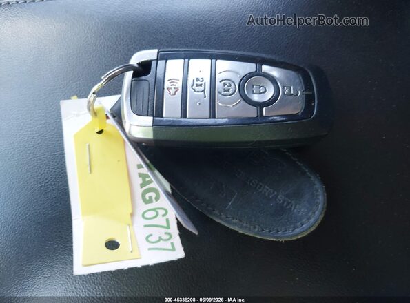 1FMSK8DH0LGC20327 2020 FORD EXPLORER Белый Вид панели приборов