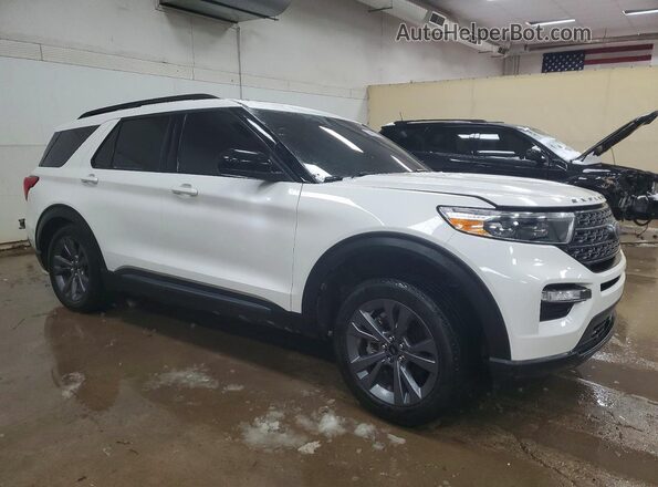 1FMSK8DH0PGA45938 2023 FORD EXPLORER Белый Передняя правая четверть