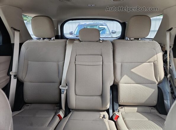1FMSK8DH0PGA90247 2023 FORD EXPLORER Белый Вид задних сидений