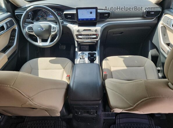 1FMSK8DH0PGA90247 2023 FORD EXPLORER Белый Вид панели приборов