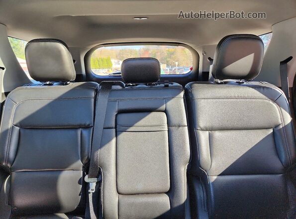 1FMSK8DH2MGA36475 2021 FORD EXPLORER Серебряный 