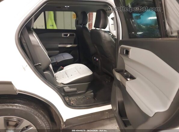 1FMSK8DH2MGC18659 2021 FORD EXPLORER White Widok naklejki z numerem VIN