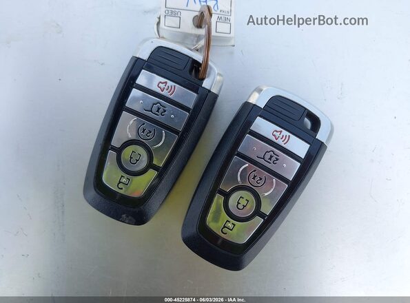 1FMSK8DH2PGA76334 2023 FORD EXPLORER Silver წინა პანელის ხედი
