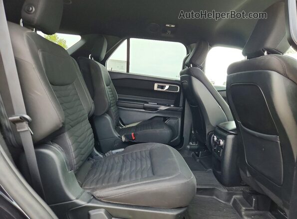 1FMSK8DH3LGC06048 2020 FORD EXPLORER Черный Вид задней части салона