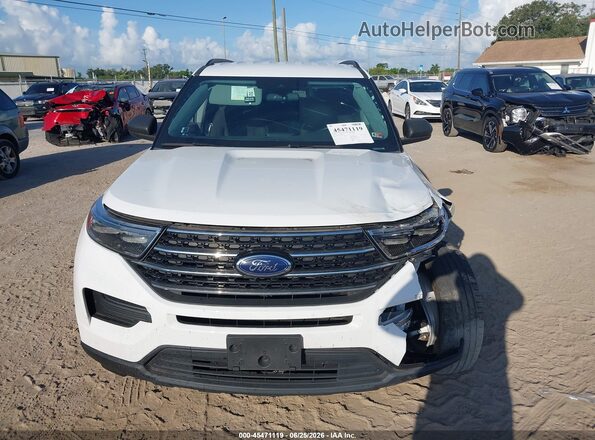 1FMSK8DH4MGA57585 2021 FORD EXPLORER White Widok wnętrza z tyłu