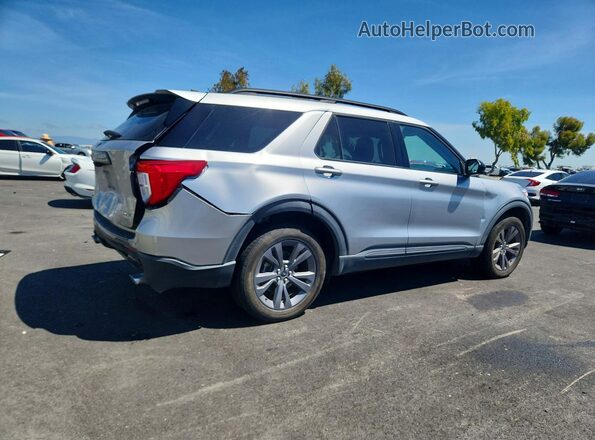 1FMSK8DH4NGA12356 2022 FORD EXPLORER Silver 
