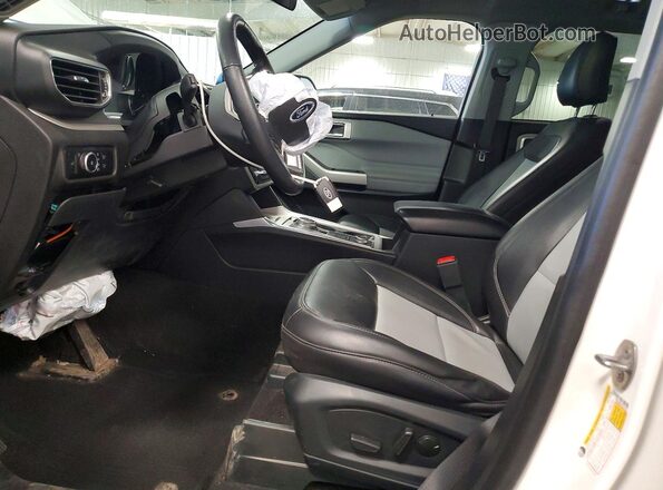 1FMSK8DH4PGC33278 2023 FORD EXPLORER Белый Вид салона спереди