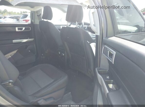 1FMSK8DH5NGA26105 2022 FORD EXPLORER Gray Widok naklejki z numerem VIN