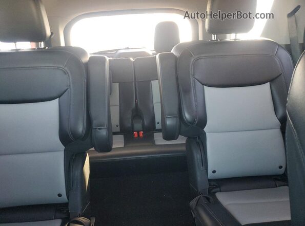 1FMSK8DH6NGA85115 2022 FORD EXPLORER Green Հետևի նստատեղերի տեսք