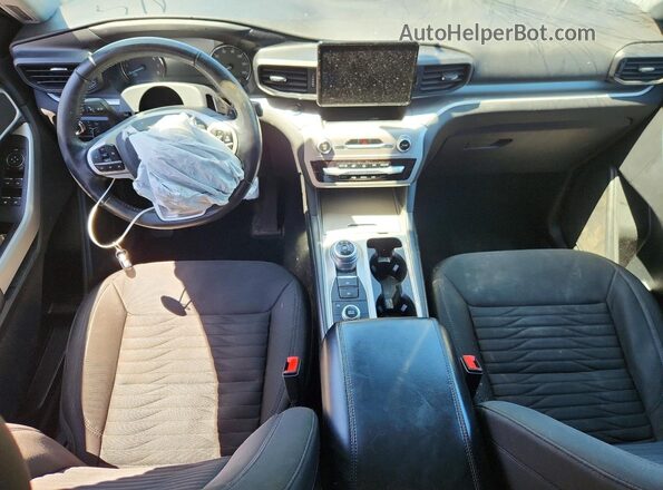 1FMSK8DH7MGB65974 2021 FORD EXPLORER Silver Вид панелі приладів