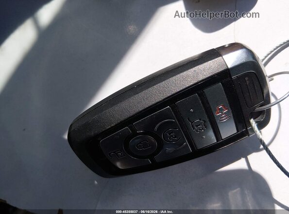 1FMSK8DH7MGB77087 2021 FORD EXPLORER Silver Widok deski rozdzielczej
