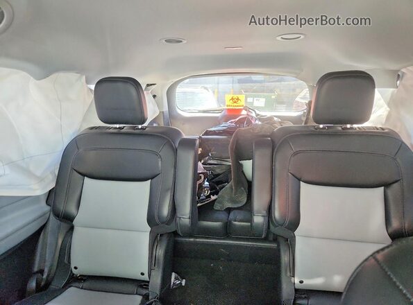 1FMSK8DH8NGA22629 2022 FORD EXPLORER White უკანა სავარძლების ხედი