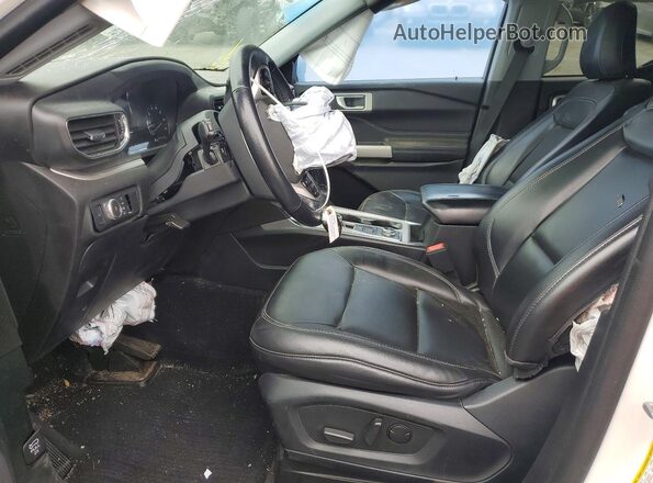 1FMSK8DH9MGC51478 2021 FORD EXPLORER White Widok wnętrza z przodu