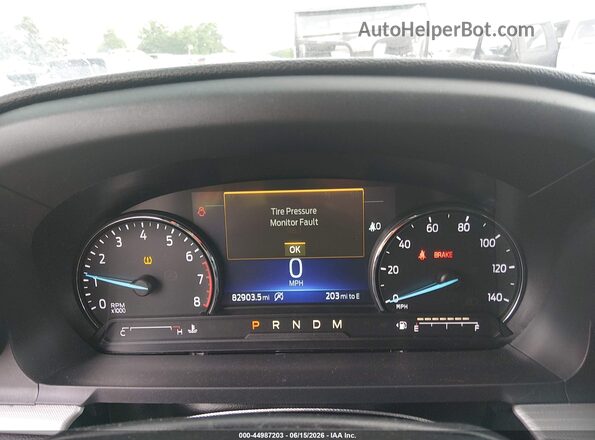 1FMSK8DHXLGA51174 2020 FORD EXPLORER White Widok tylnych siedzeń