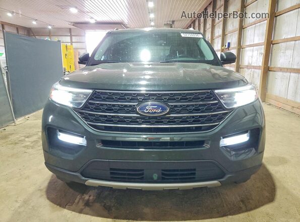 1FMSK8DHXNGA90365 2022 FORD EXPLORER Green Widok z przodu