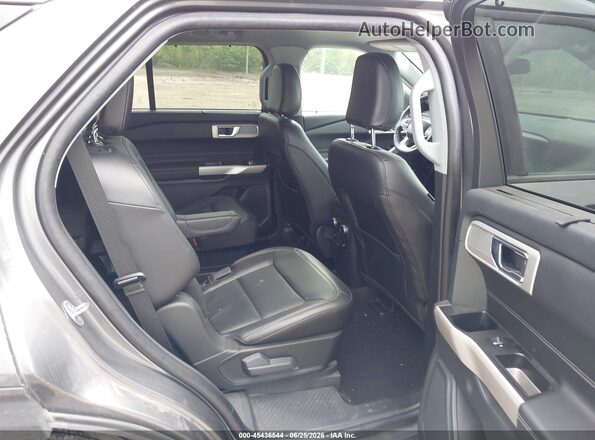 1FMSK8FH3RGA72079 2024 FORD EXPLORER Gray Widok naklejki z numerem VIN