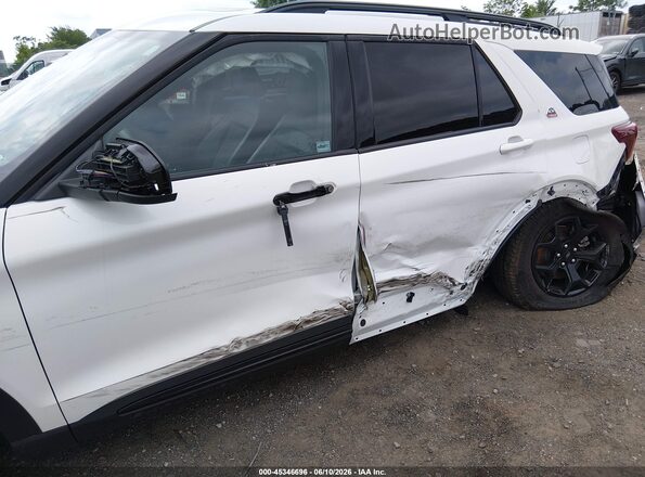 1FMSK8JH8PGC28542 2023 FORD EXPLORER White Front view