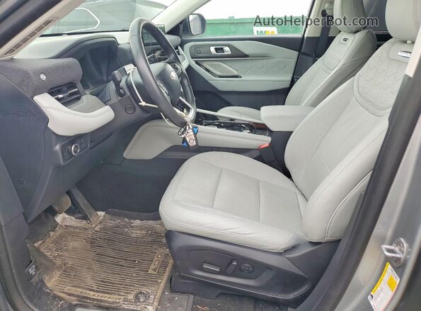1FMUK8HH3SGA95664 2025 FORD EXPLORER Silver Front interior view