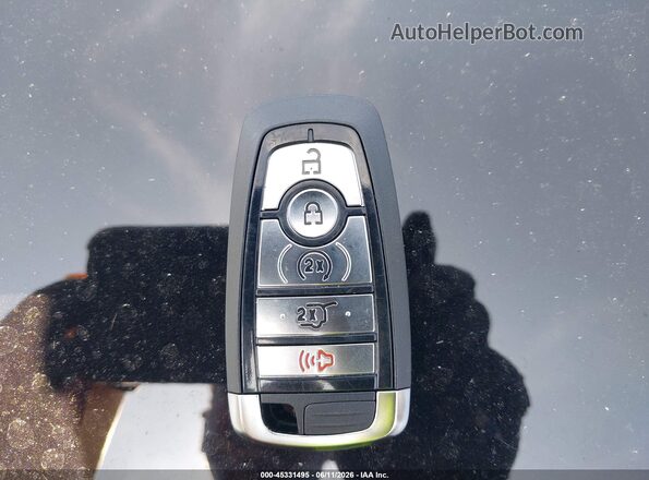 1FMUK8KH8TGA00915 2026 FORD EXPLORER Черный Вид панели приборов