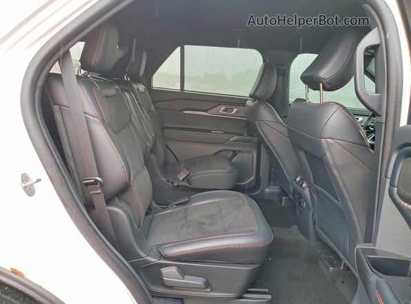 1FMWK8GC0SGB34368 2025 FORD EXPLORER White Вид задньої частини салону
