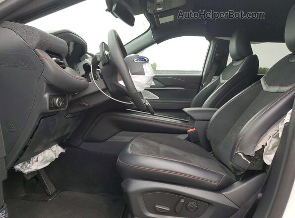 1FMWK8GC9TGA14635 2026 FORD EXPLORER White Սալոնի դիմացի տեսք
