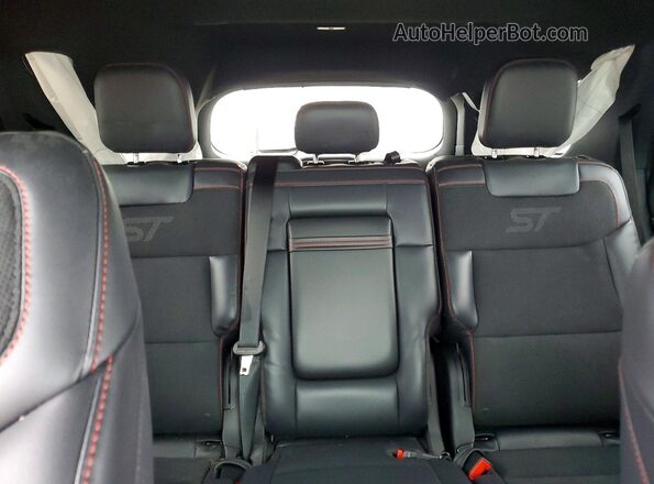 1FMWK8GC9TGA14635 2026 FORD EXPLORER White Հետևի նստատեղերի տեսք