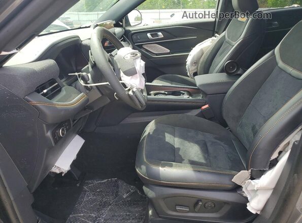 1FMWK8JC1TGA70268 2026 FORD EXPLORER Gray Front interior view
