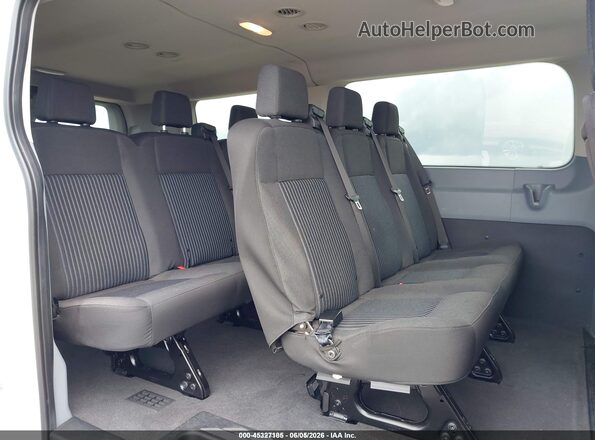 1FMZK1ZM1JKB18749 2018 FORD TRANSIT-150 White VIN կոդի պիտակի տեսք