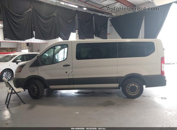 1FMZK1ZM3JKB42499 2018 FORD TRANSIT-150 White 360 interior view