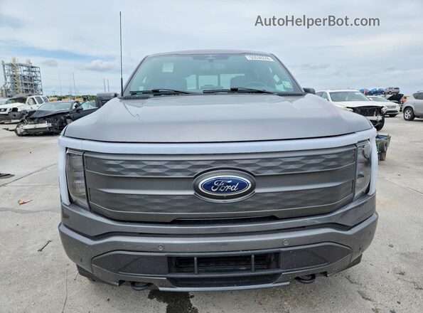 1FT6W1EV4PWG34647 2023 FORD F150 Gray Widok z przodu