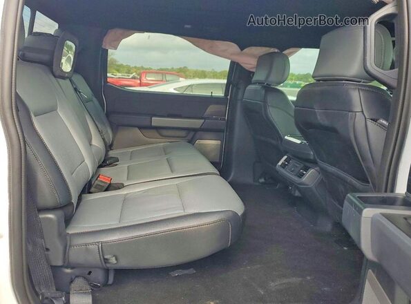 1FT6W5L7XSWG15475 2025 FORD F150 Белый Вид задних сидений