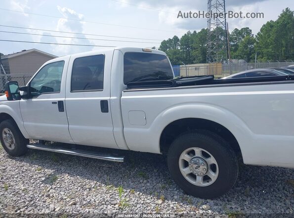 1FT7W2A68GEB55677 2016 FORD F-250 White 