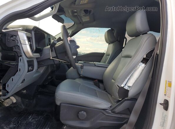 1FT7W2AA7SEC48896 2025 FORD F250 Белый Вид салона спереди